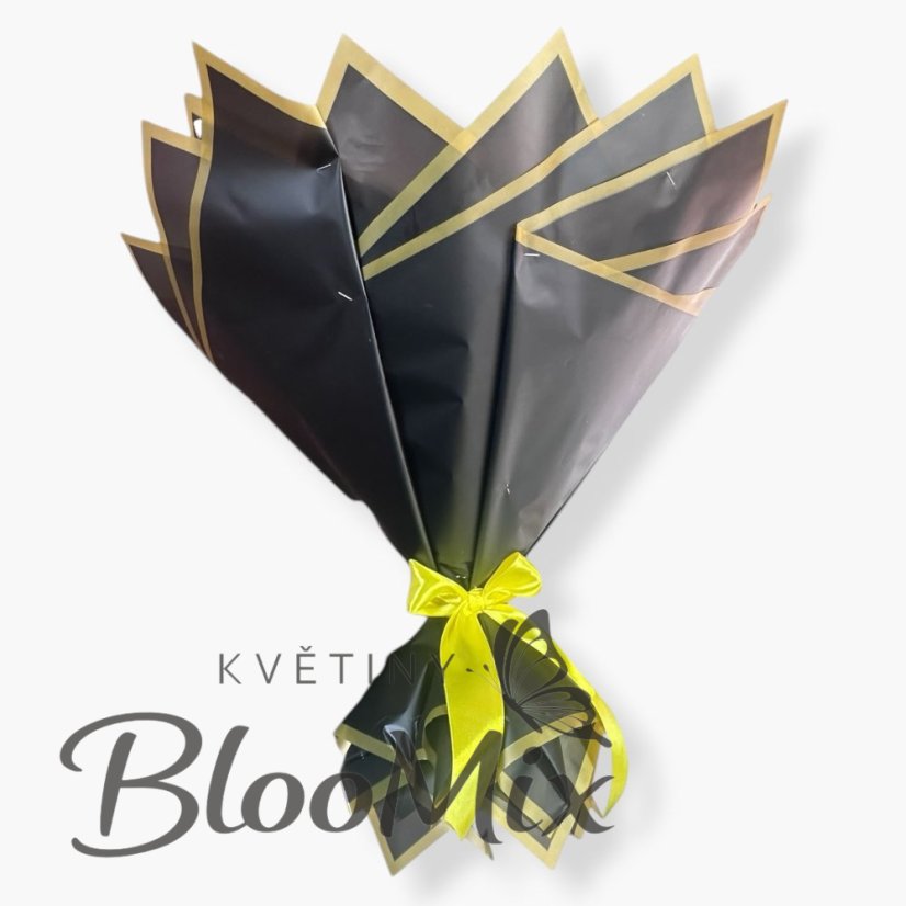 Pánská kytice „Gentleman’s Jack“ – Skořicové růže a whiskey