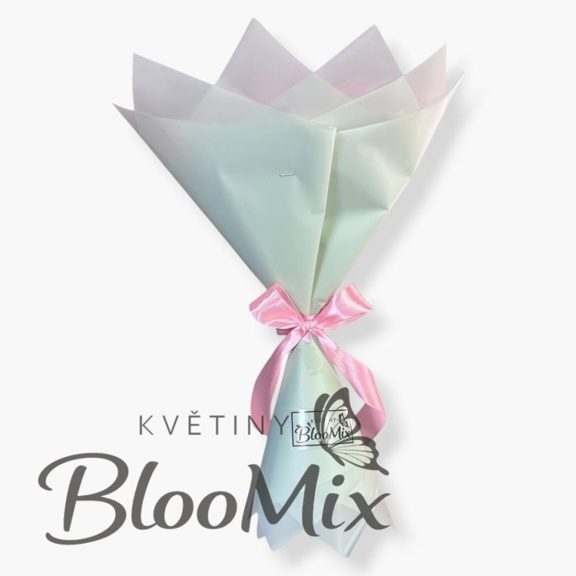 Saténová kytice „Mint Sorbet“ – 7 růží v růžovo-mentolové kombinaci