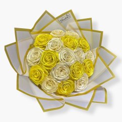 Kytice Sluneční záře: Mix žlutých a vanilkových růží