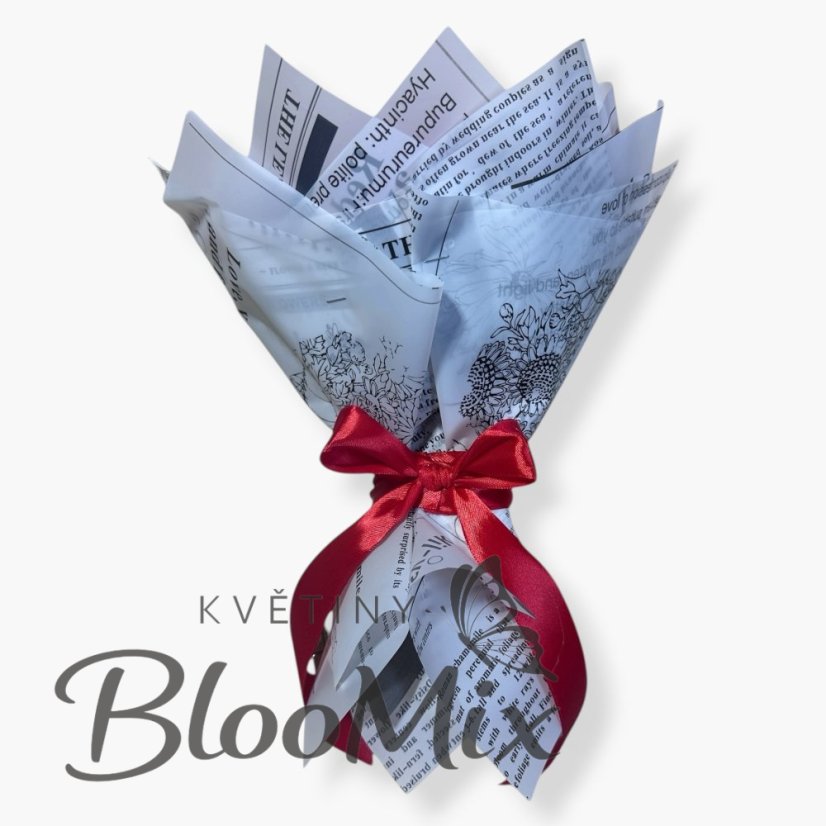 Saténová kytice „Red News“ – 7 červených růží v designovém papíru