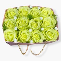 Třpytivá květinová kabelka „Violet Shine“ – Decentní růže