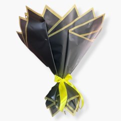 Pánská kytice „Gentleman’s Jack“ – Skořicové růže a whiskey